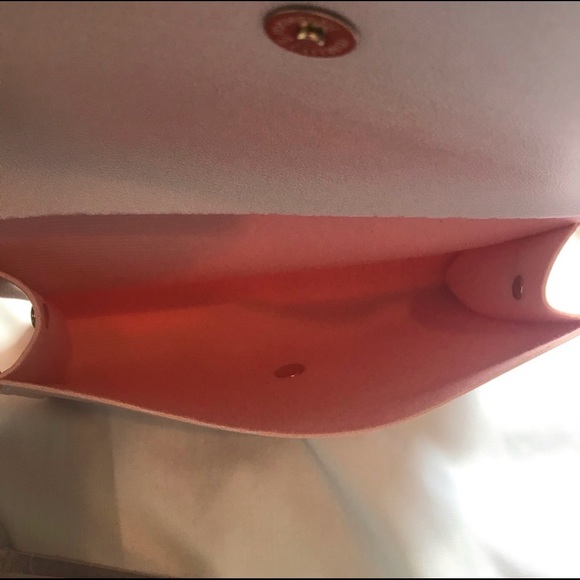 Pearl Pink Clutch Bag - Picture 3 of 4